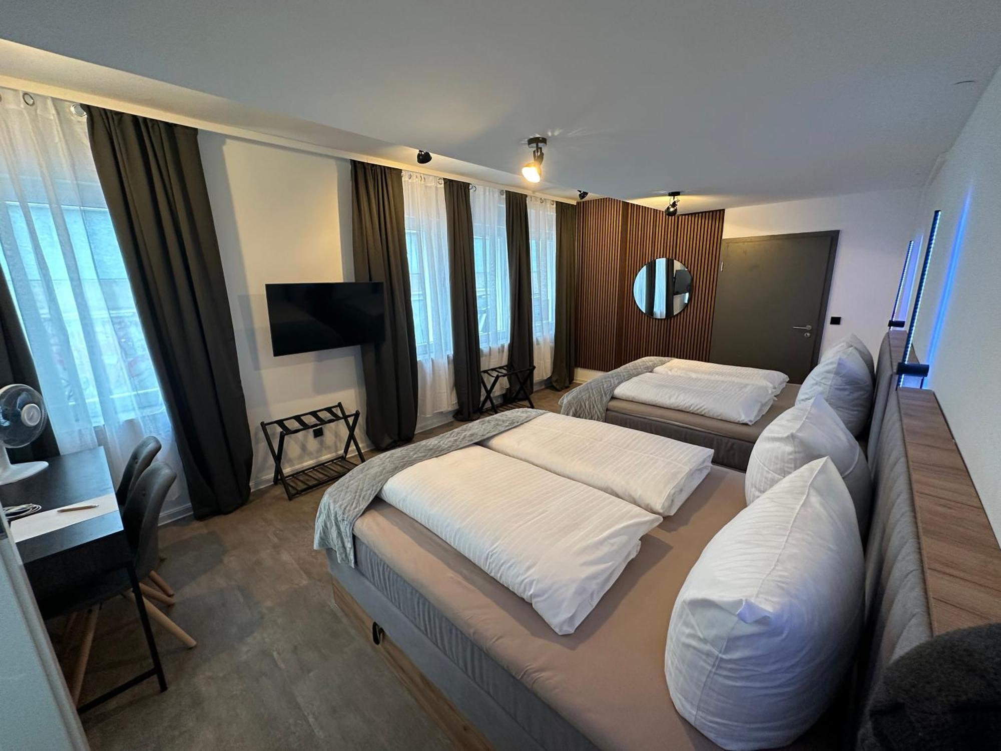 Hotel Emilia Βίρτσμπουργκ Εξωτερικό φωτογραφία