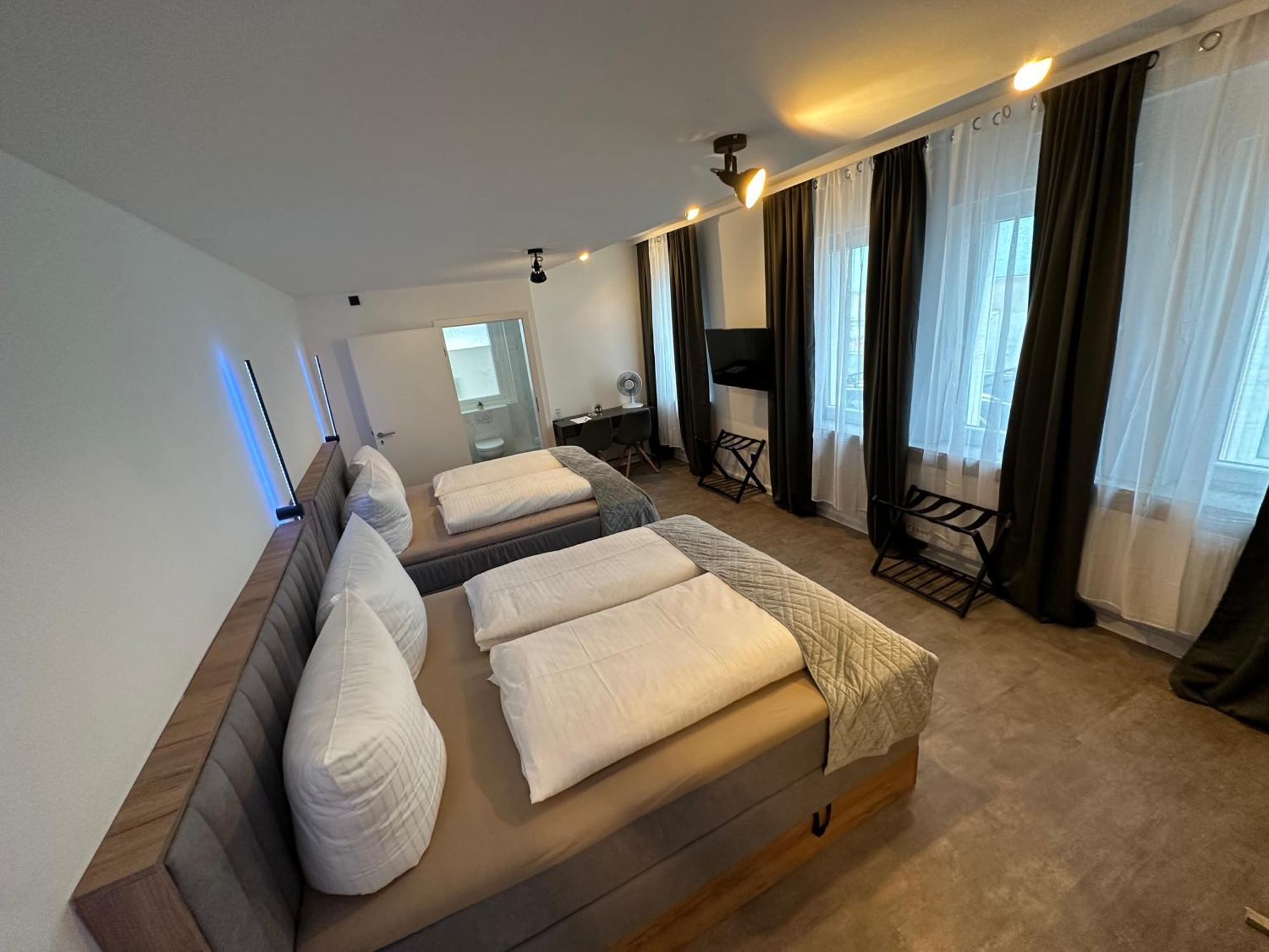 Hotel Emilia Βίρτσμπουργκ Εξωτερικό φωτογραφία